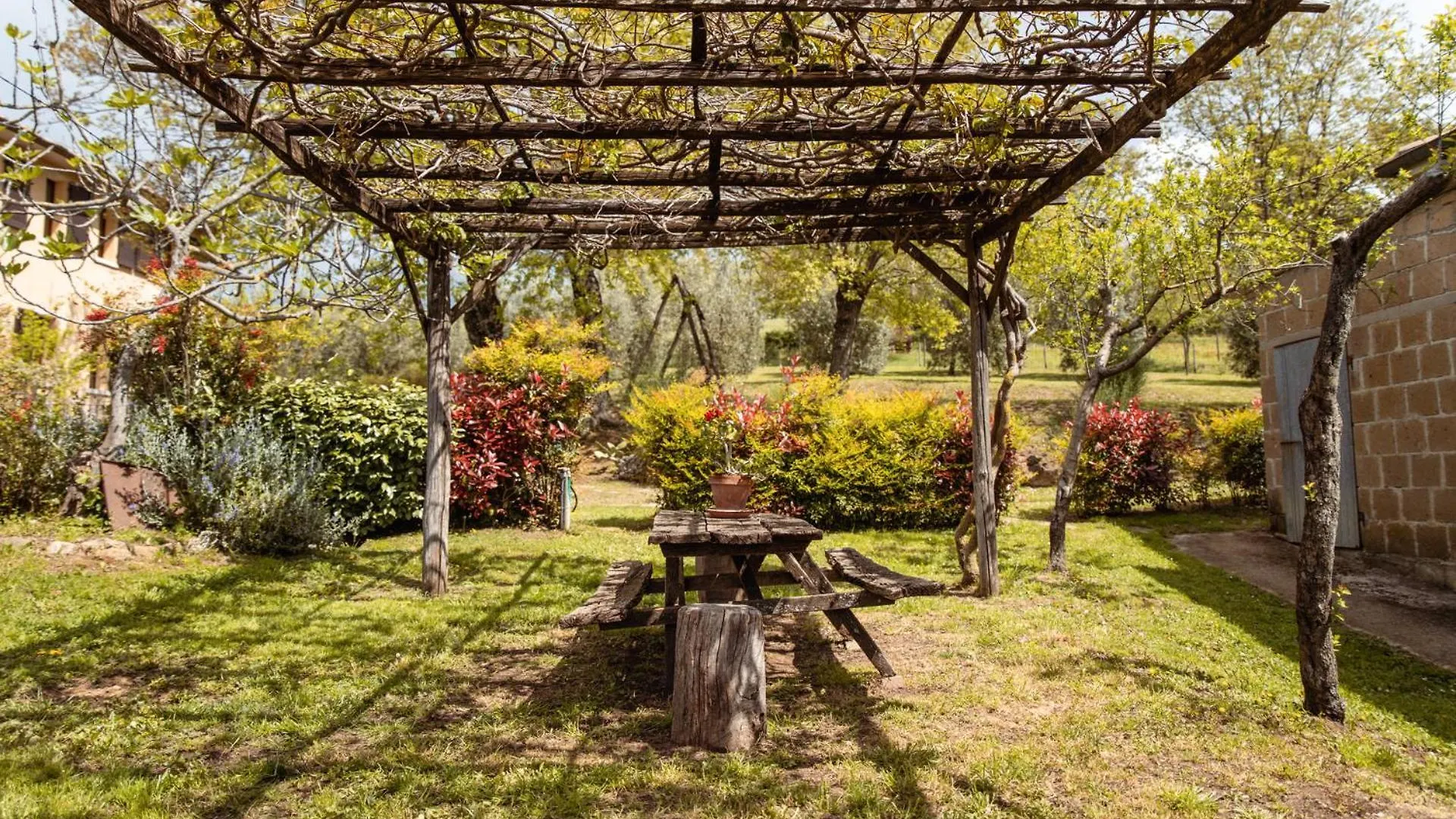 Bio Agriturismo I Lapi Catabbio 0*,  Italy