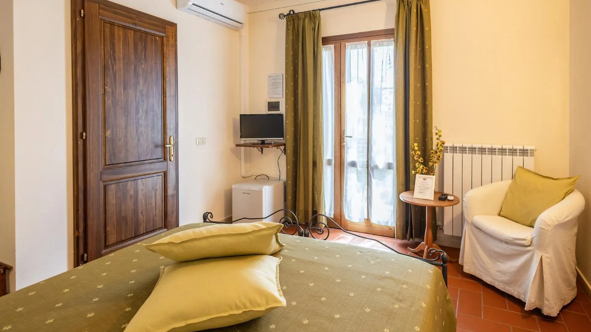 Bio Agriturismo I Lapi Catabbio Farm stay